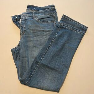 St John’s Bay size 16 jeans. Medium blue denim. Mid rise